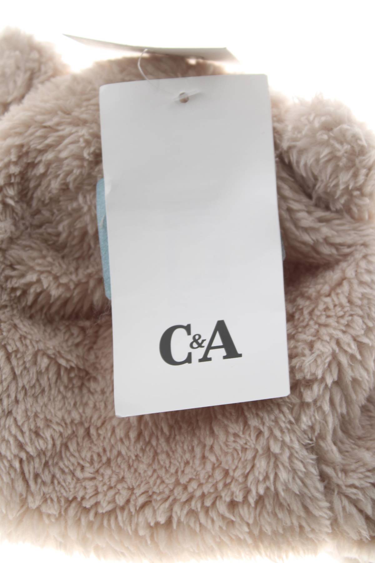 Παιδικά σκουφάκια C&A3