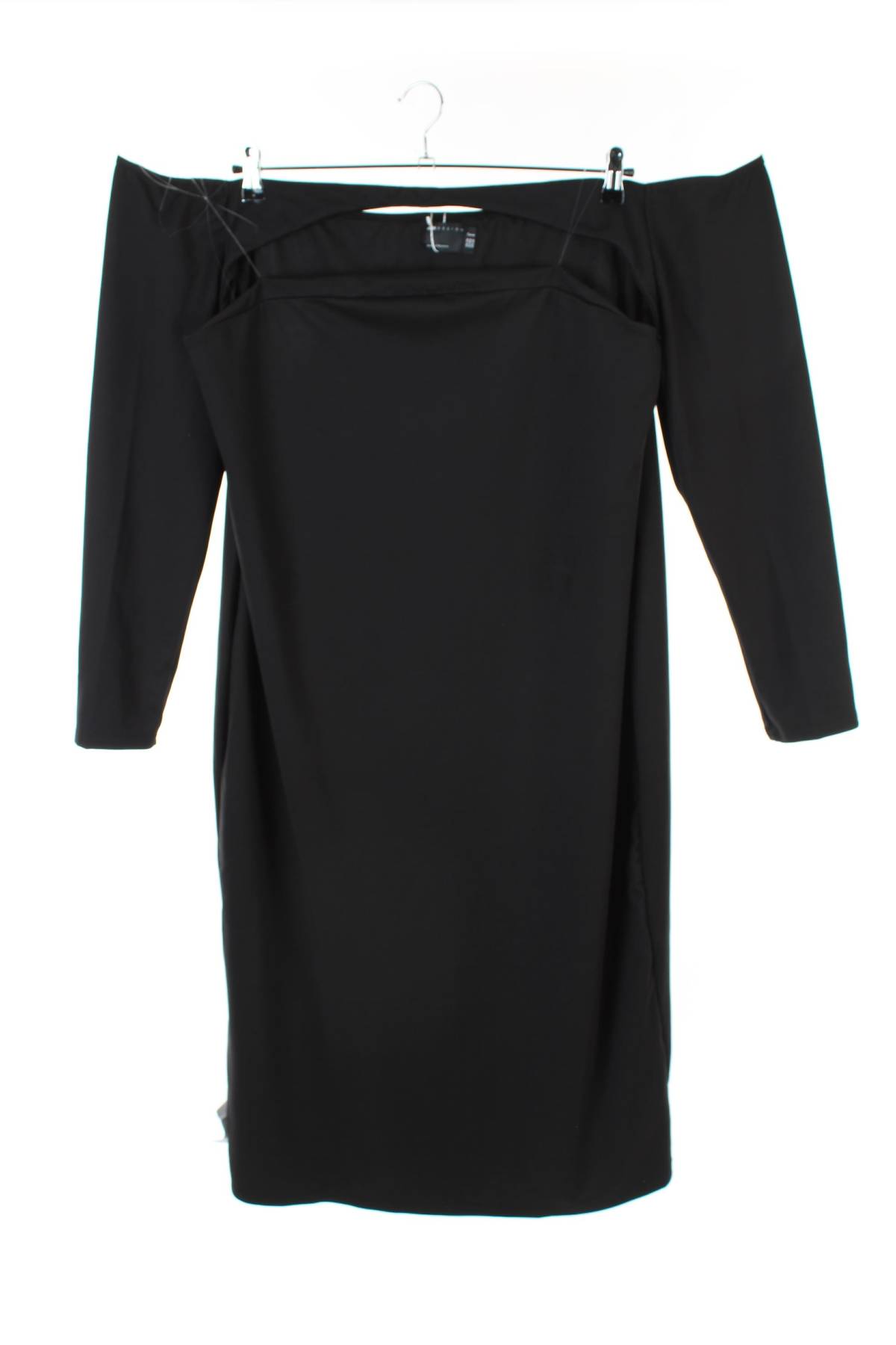 Рокля Asos Design1