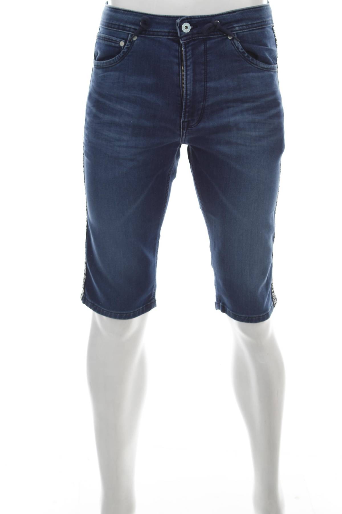 Мъжки къси дънки Pepe Jeans1 - Contour.bg Мъжки къси дънки Pepe Jeans1