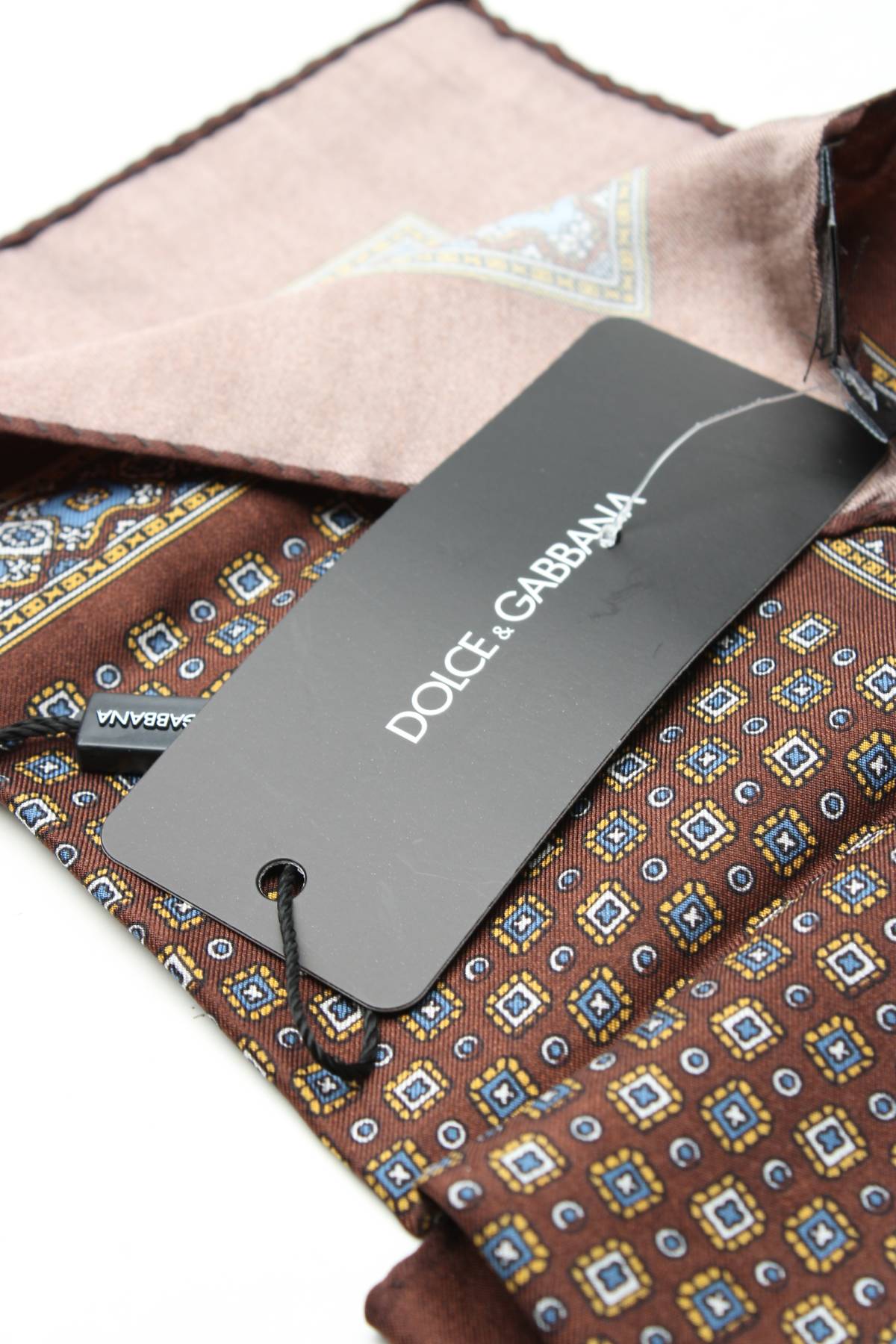 Аксесоар Dolce & Gabbana3