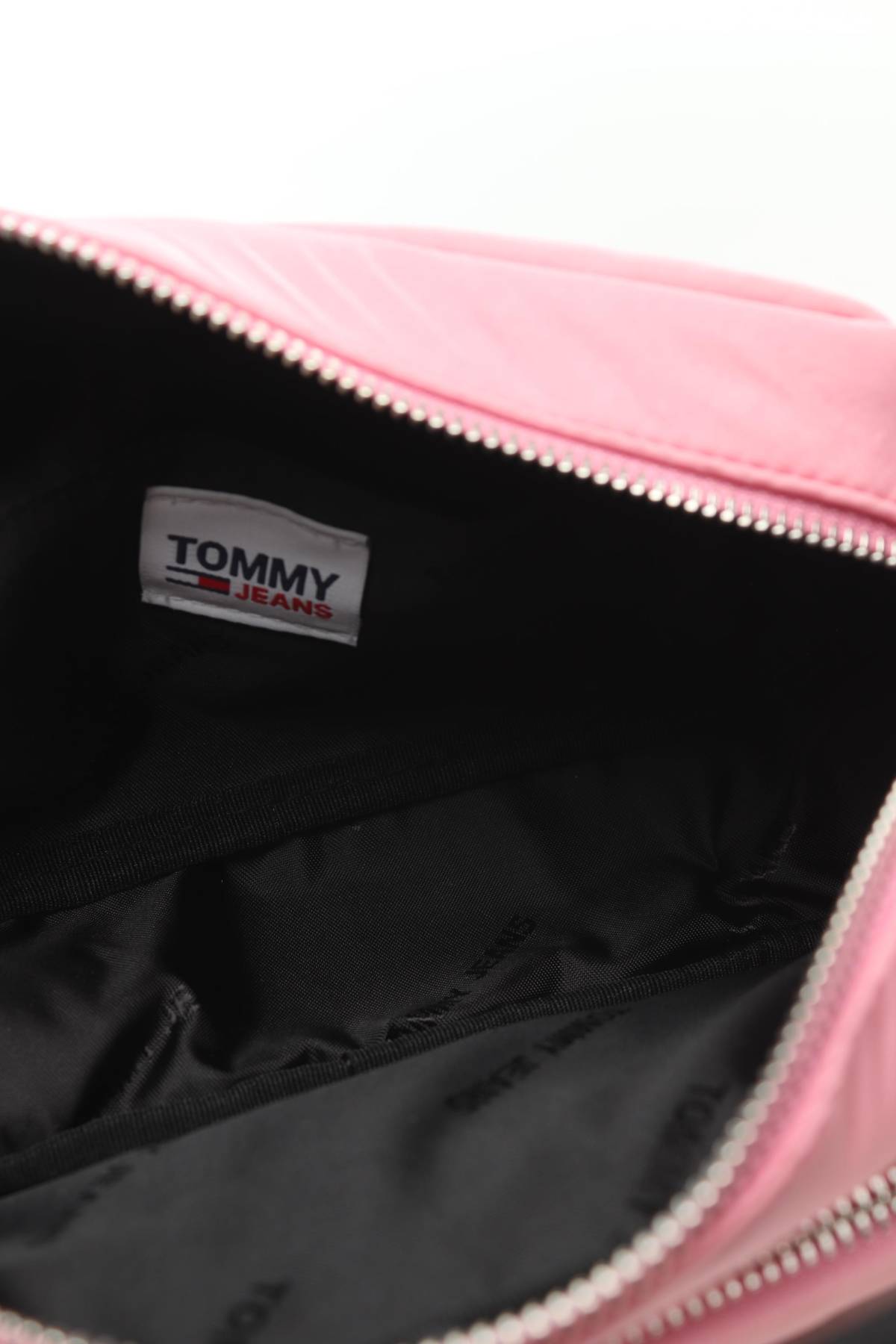 Чанта Tommy Jeans3