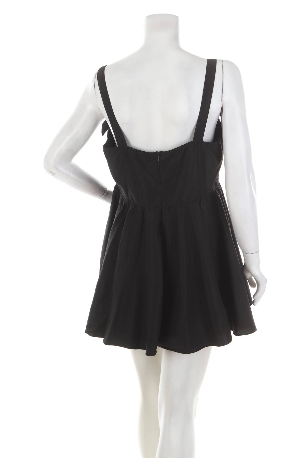 Дамски гащеризон Boohoo2 - Contour.bg Дамски гащеризон Boohoo2