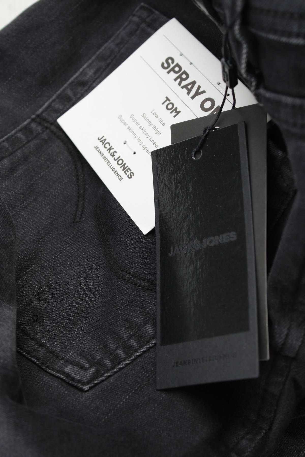 Мъжки дънки Jack & Jones3 - Contour.bg Мъжки дънки Jack & Jones3