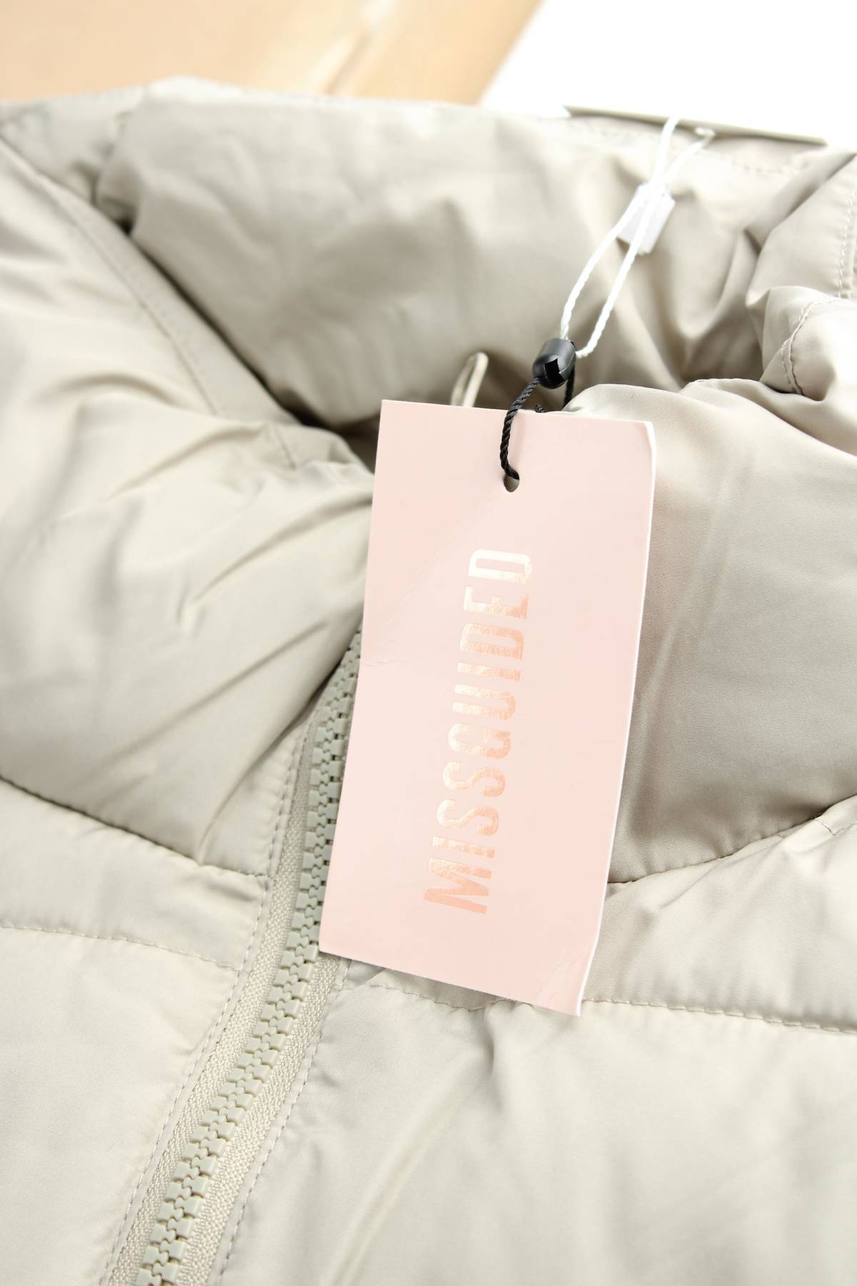 Γυναικεία γιλέκα Missguided3