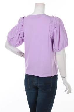 Γυναικεία μπλούζα V by Very2 - Contourshop.gr Γυναικεία μπλούζα V by Very2