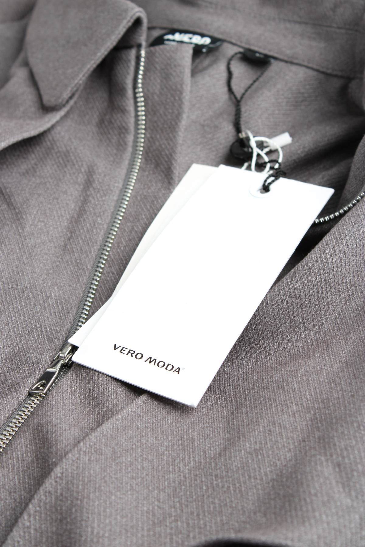 Γυναικεία σαλοπέτα Vero Moda3