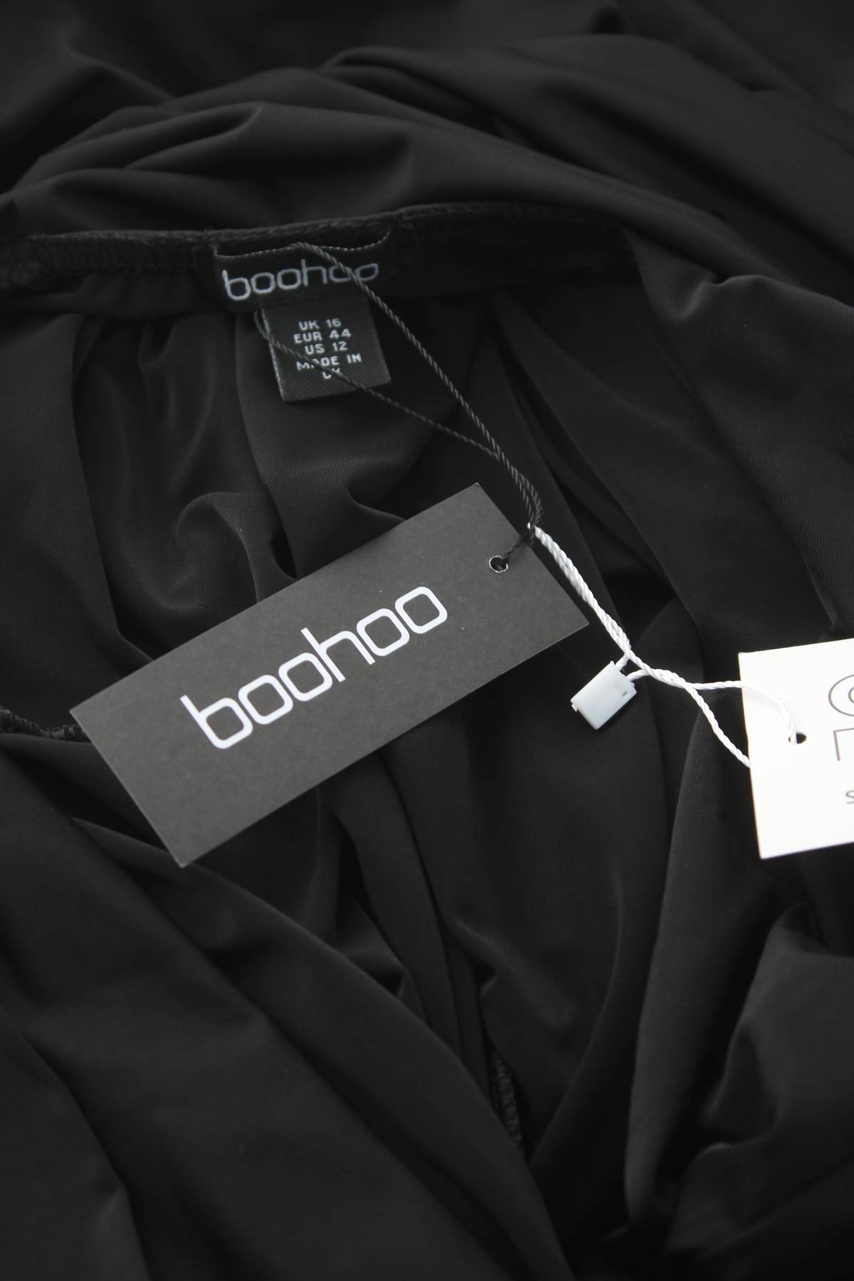 Φορέματα Boohoo3