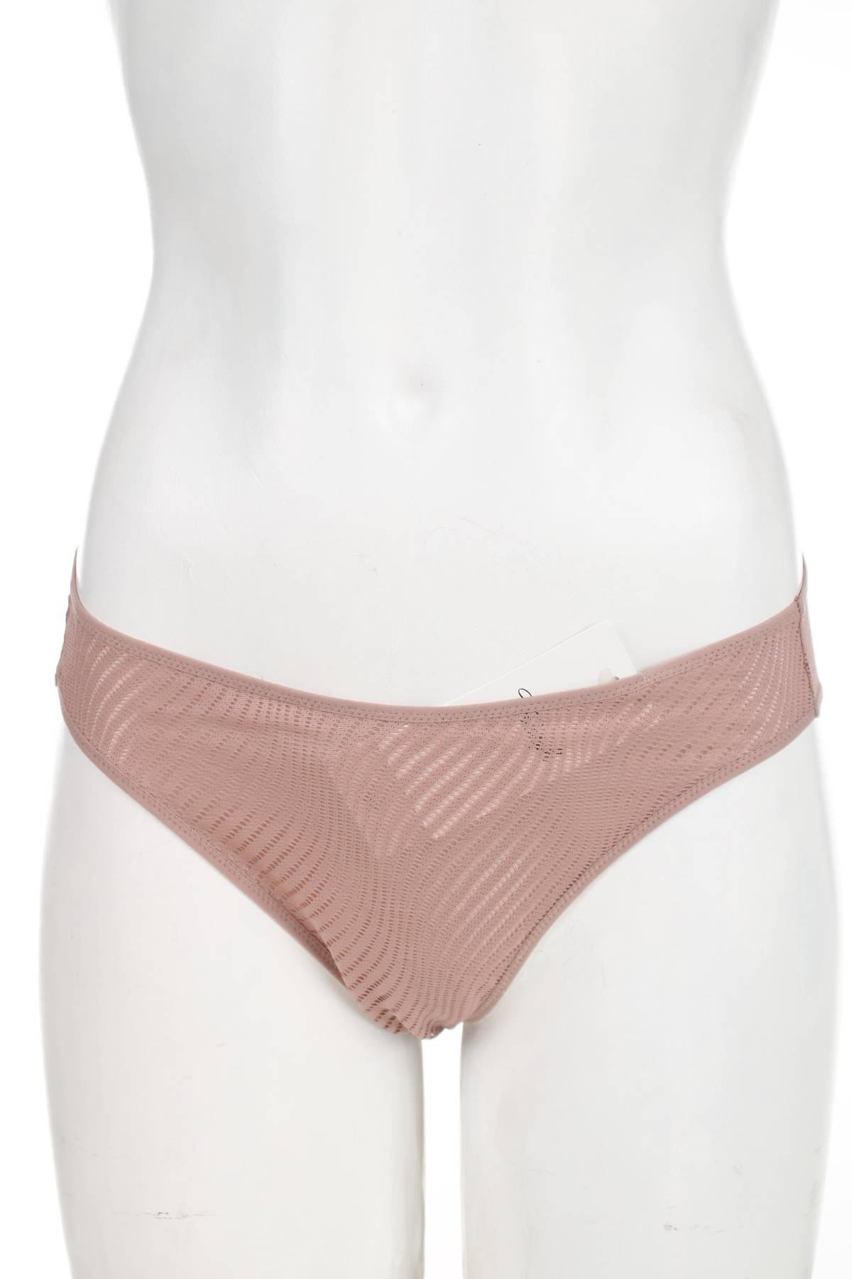 Бикини Triumph1 - Contour.bg Бикини Triumph1
