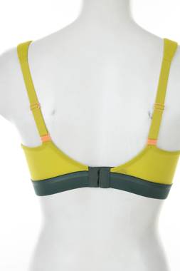 Спортен сутиен Triumph Triaction2