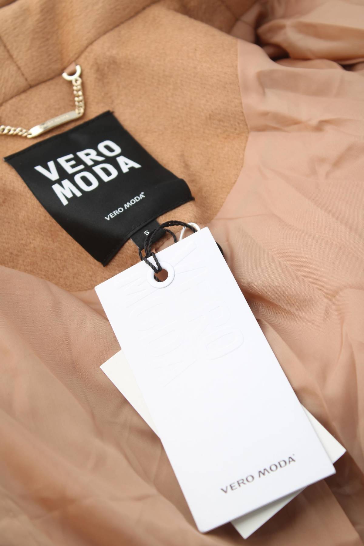 Дамско палто Vero Moda4