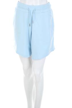 Дамски къс панталон Swedish Fall1