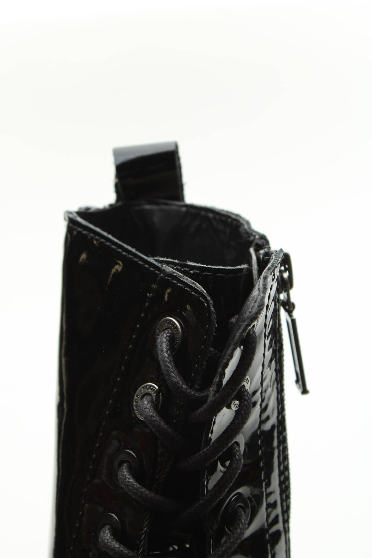 Γυναικεία μποτάκια Dockers by Gerli5 - Contourshop.gr Γυναικεία μποτάκια Dockers by Gerli5