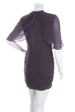 Рокля Michelle Keegan2