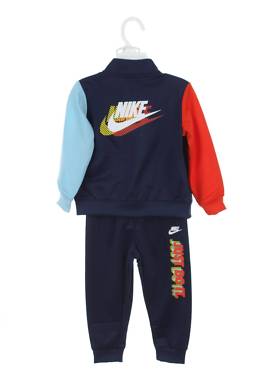 Спортен екип Nike2