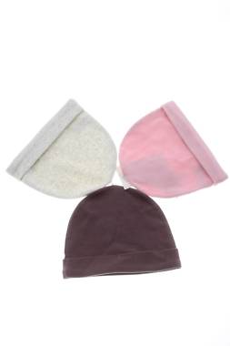 Детска шапка C&A2