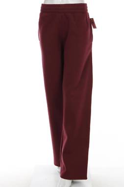 Γυναικείο αθλητικό παντελόνι Pretty Little Thing1