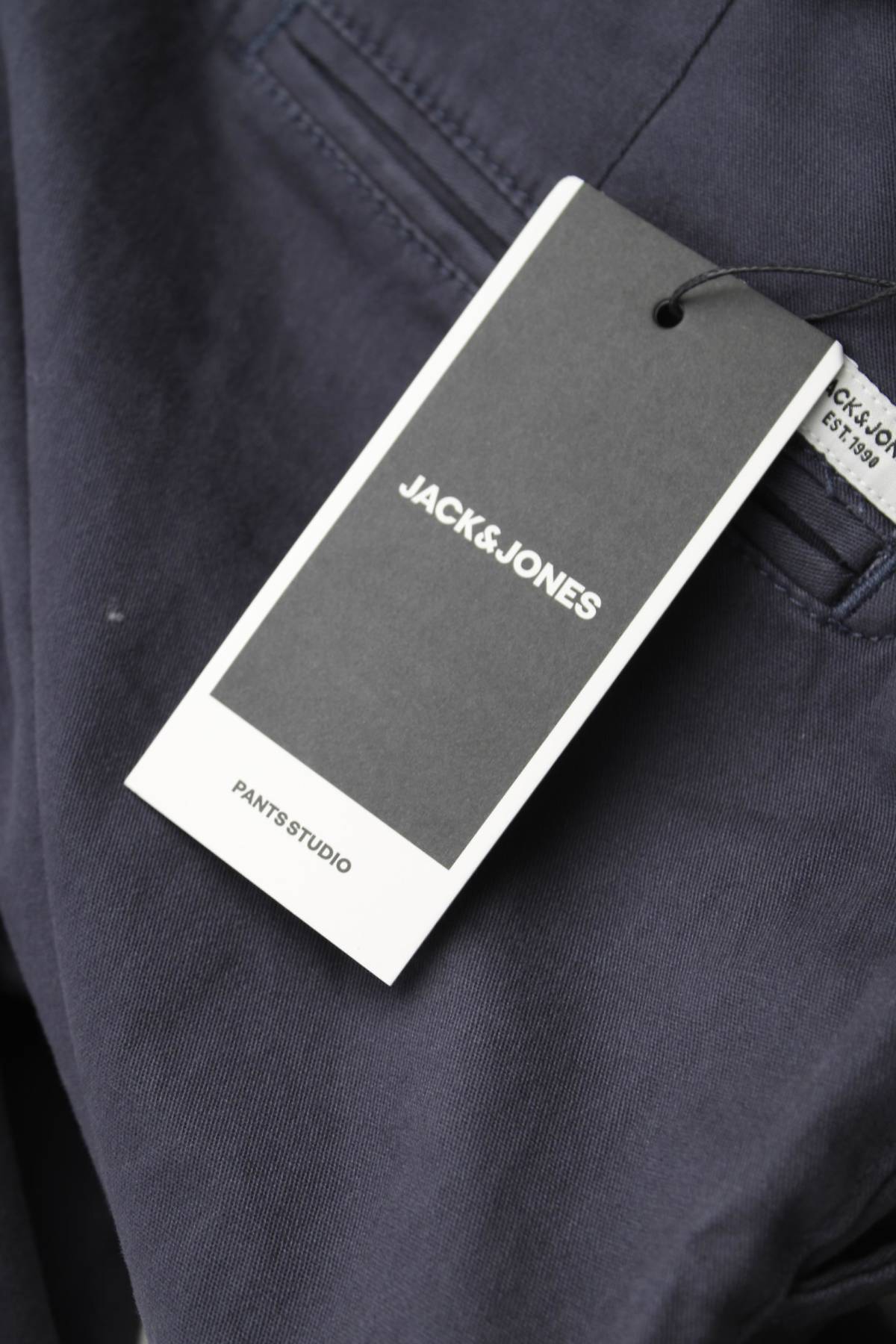Мъжки панталон Jack & Jones3
