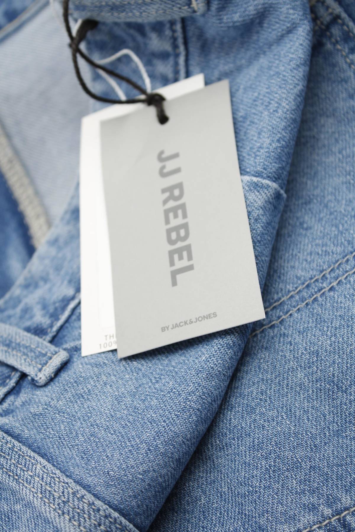 Мъжки къси дънки Jack & Jones3