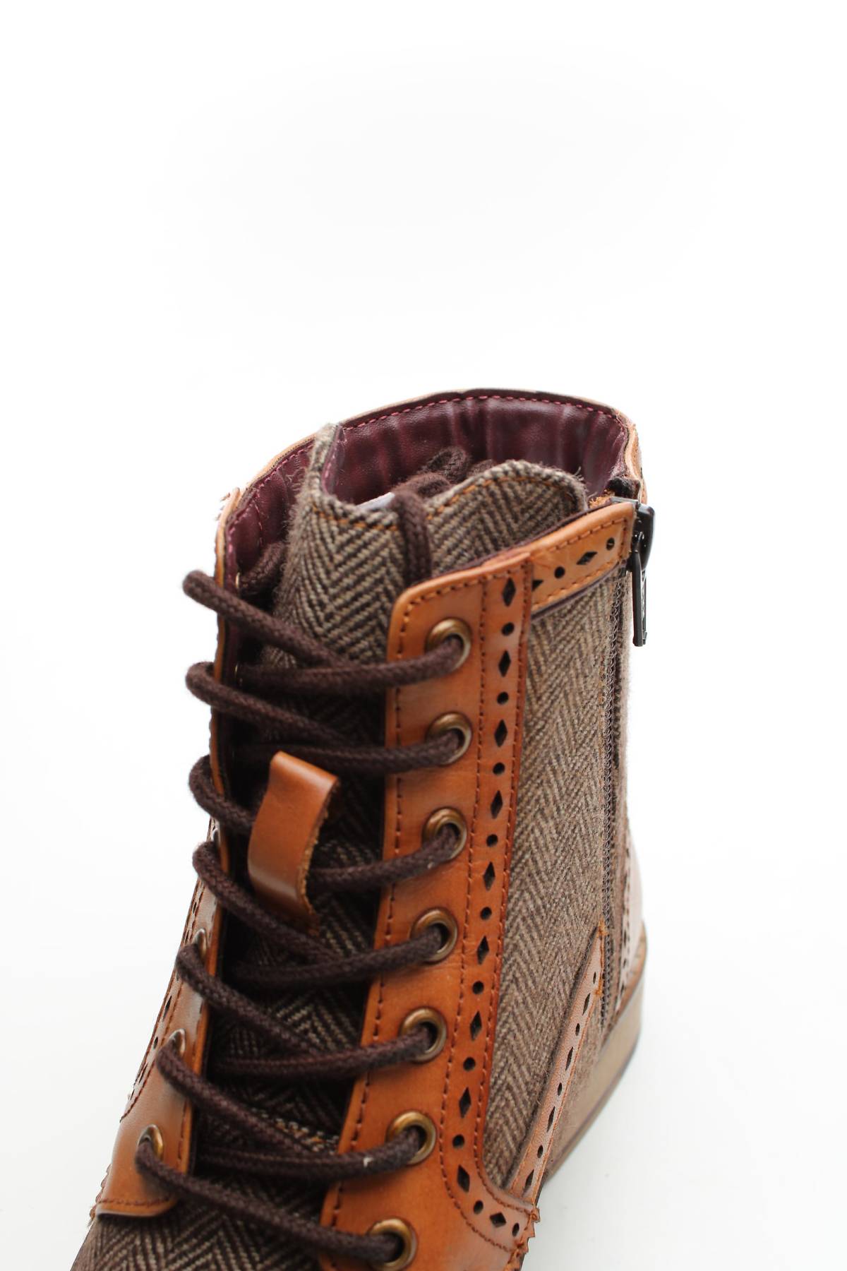 Γυναικεία μποτάκια Goodwin Smith5