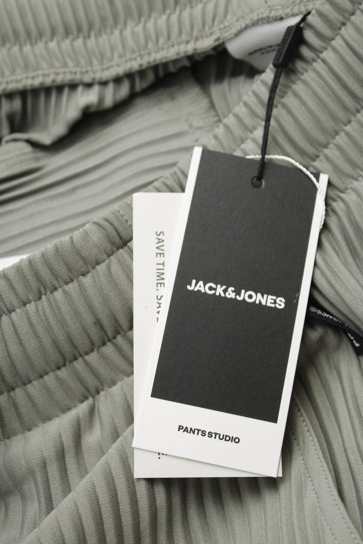 Мъжки къс панталон Jack & Jones3