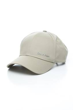 Шапка Calvin Klein1