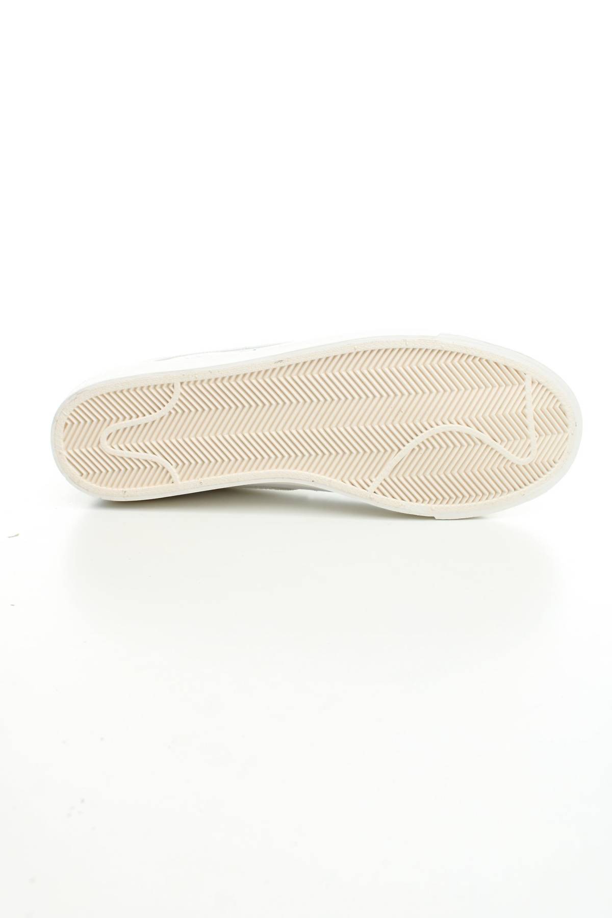 Кецове Nike4 - Contour.bg Кецове Nike4