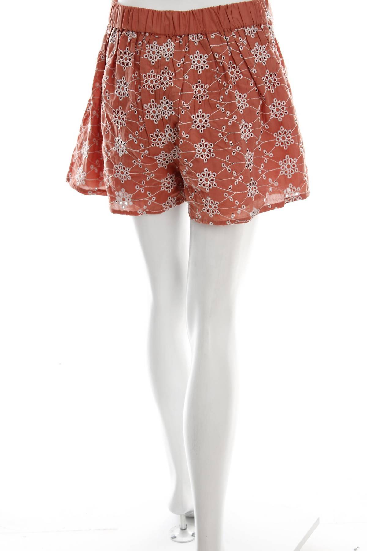 Дамски къс панталон Boohoo2