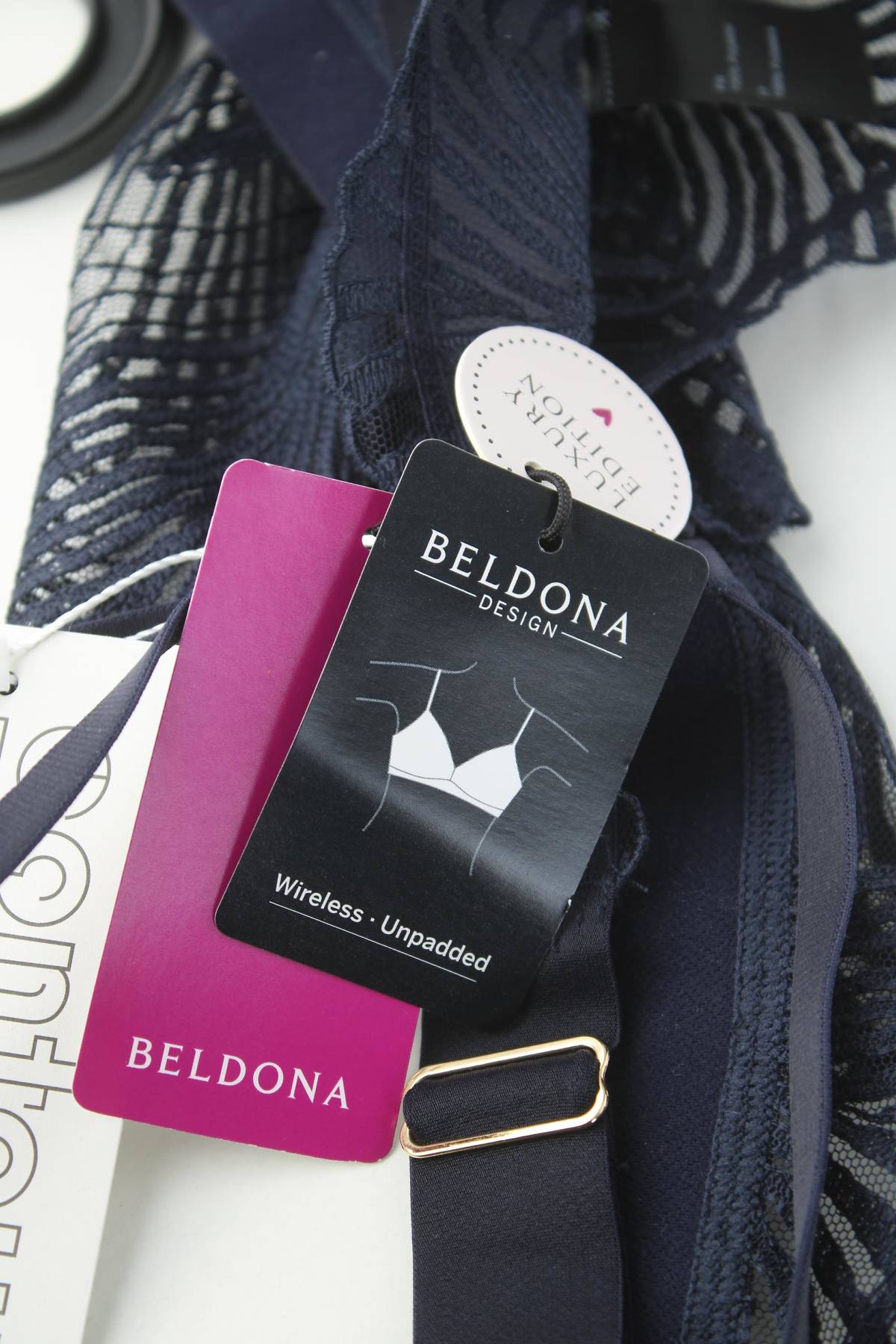 Сутиен Beldona3 - Contour.bg Сутиен Beldona3