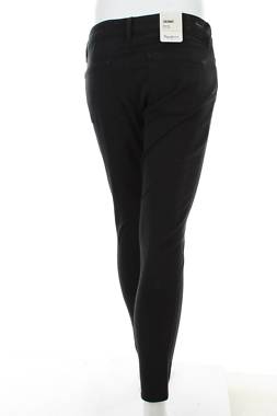 Γυναικεία τζιν Pepe Jeans2