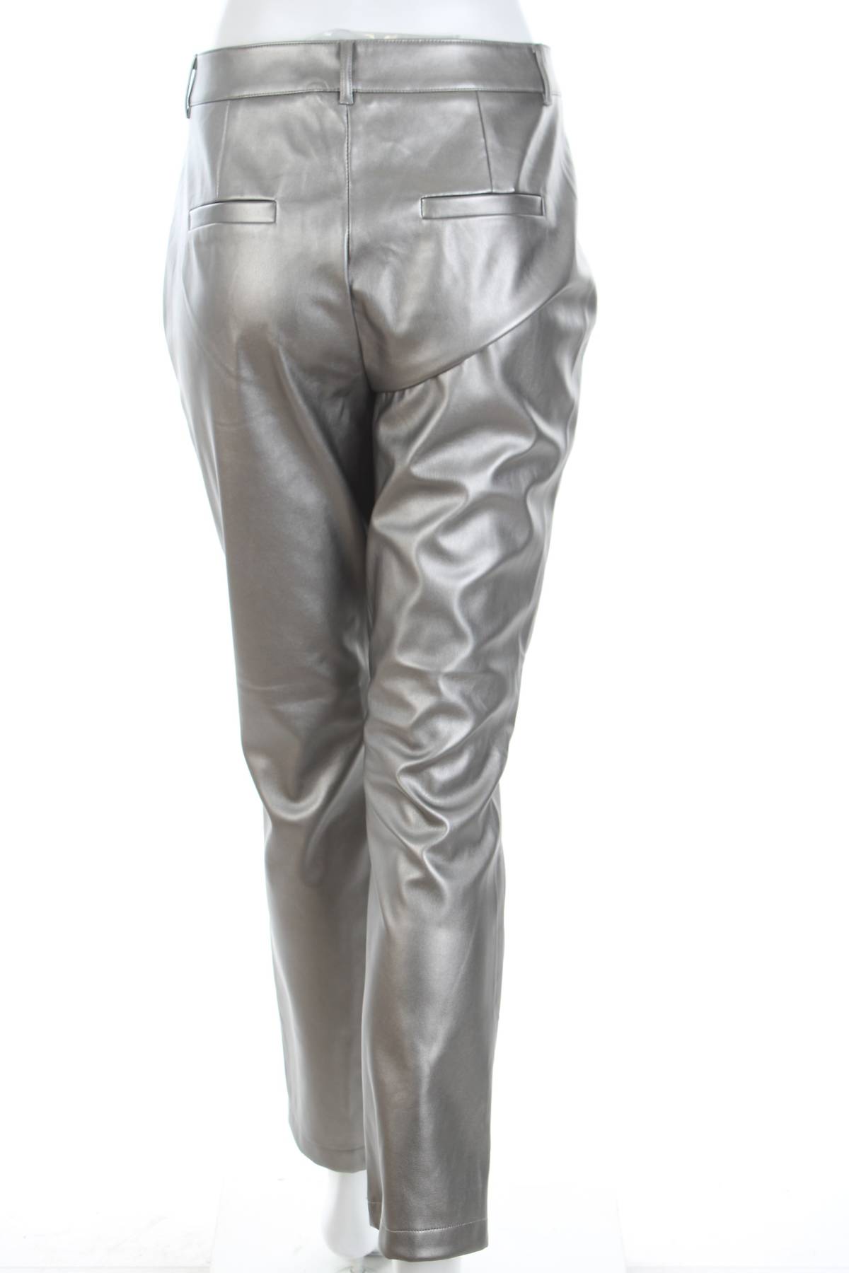 Γυναικείο δερμάτινο παντελόνι Guess2