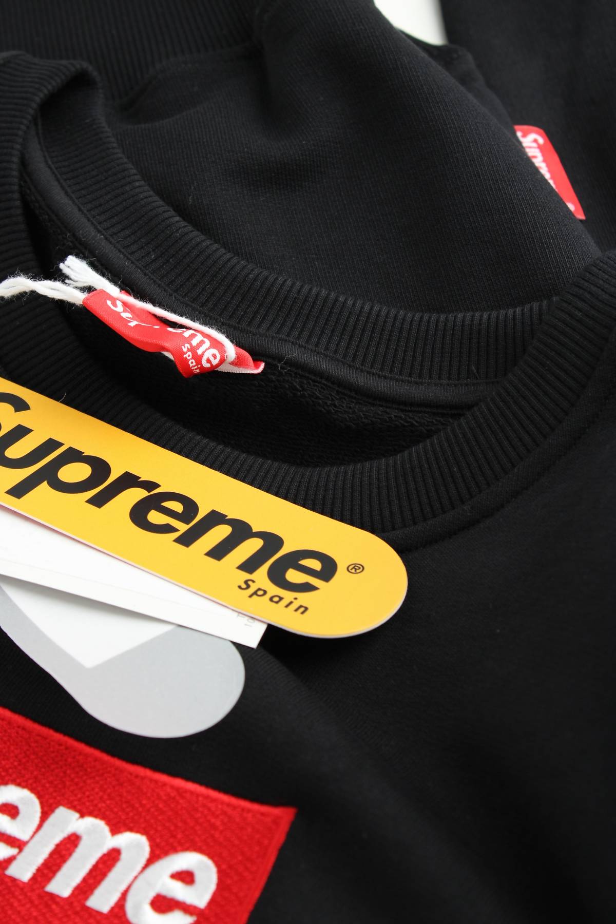 Мъжка блуза Supreme Spain3