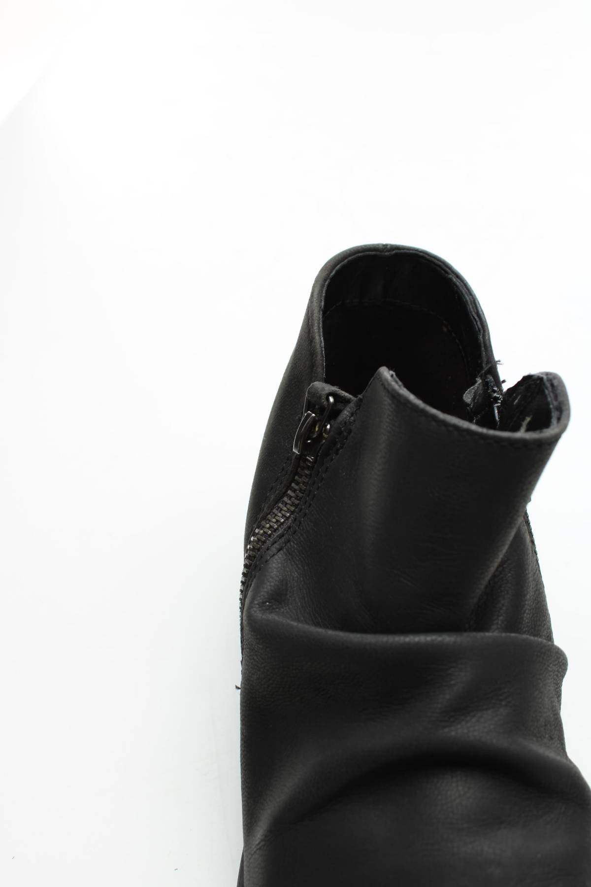 Дамски обувки Clarks5 - Contour.bg Дамски обувки Clarks5