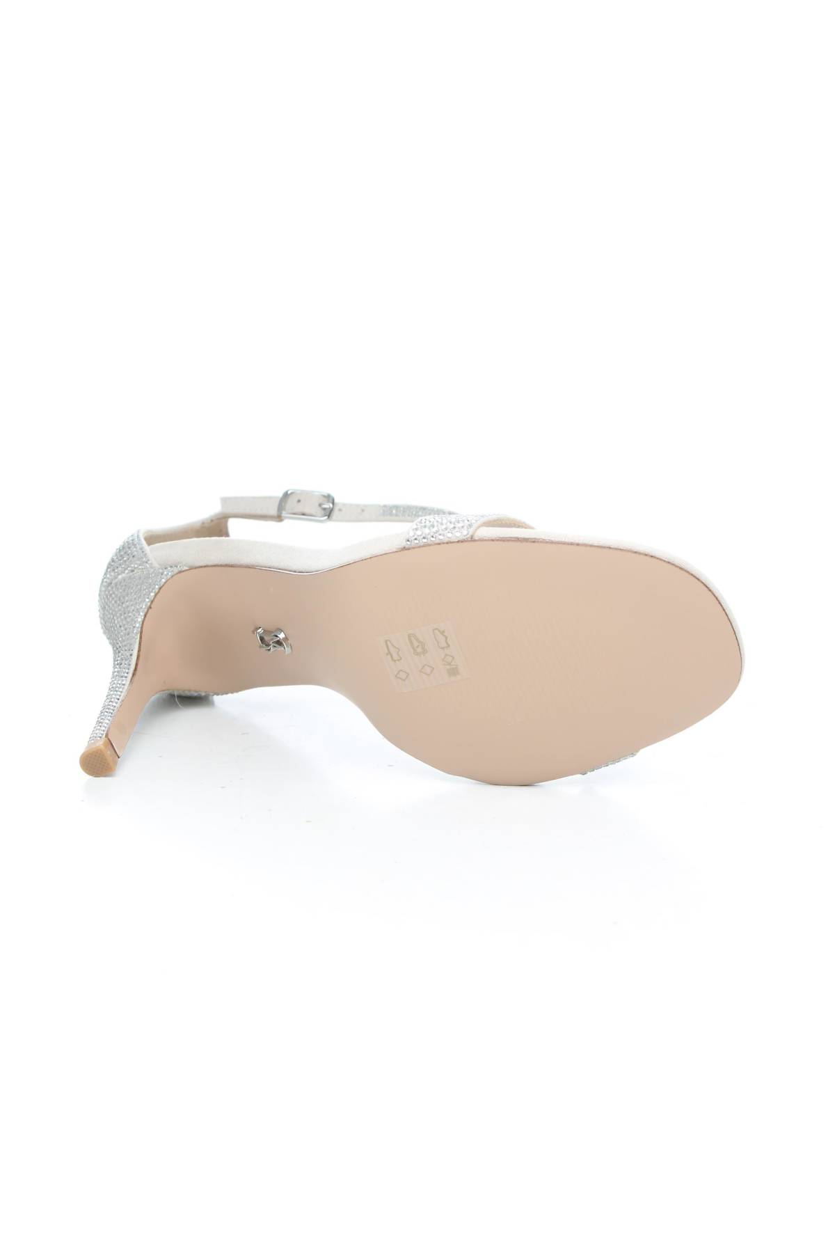 Сандали Steve Madden4 - Contour.bg Сандали Steve Madden4