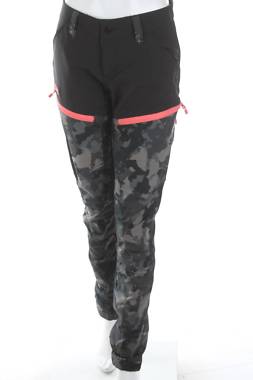 Γυναικείο αθλητικό παντελόνι Scandi Nomad1