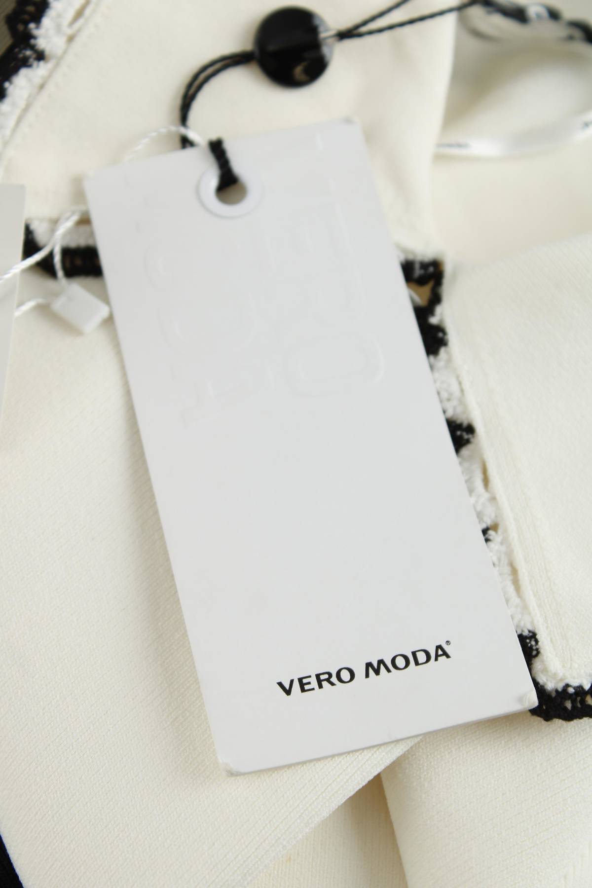 Рокля Vero Moda3