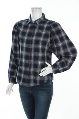 Дамска риза Esprit1