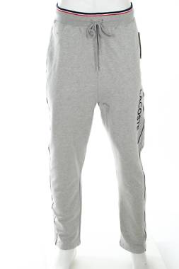 Мъжко спортно долнище Lacoste1