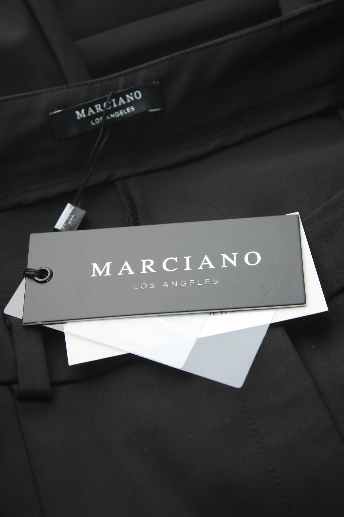 Дамски панталон Guess By Marciano3