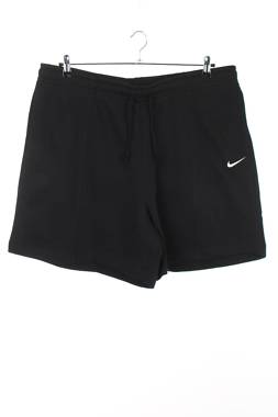 Дамски къс спортен панталон Nike1