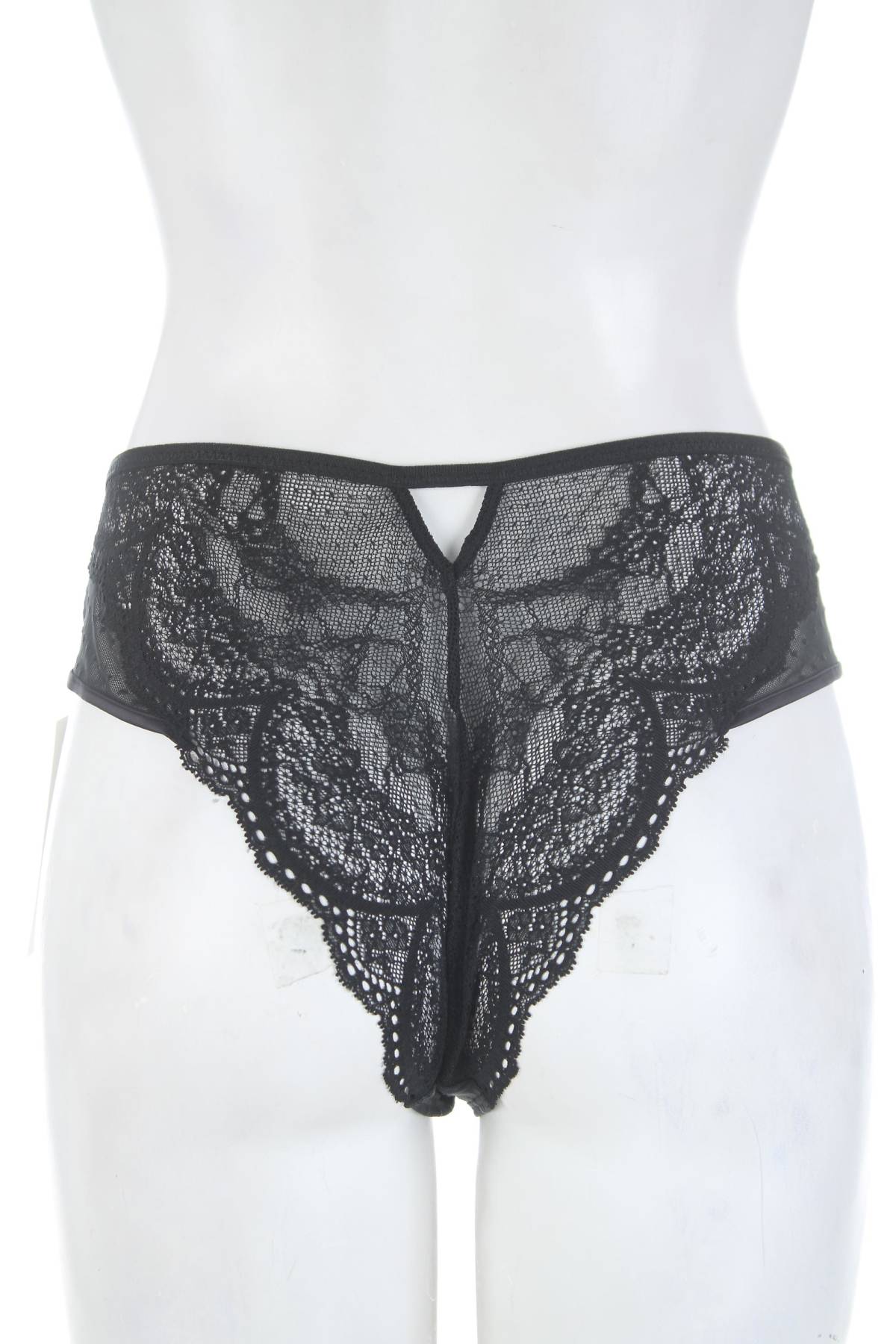 Бикини Hunkemoller x Queen Nyakim2