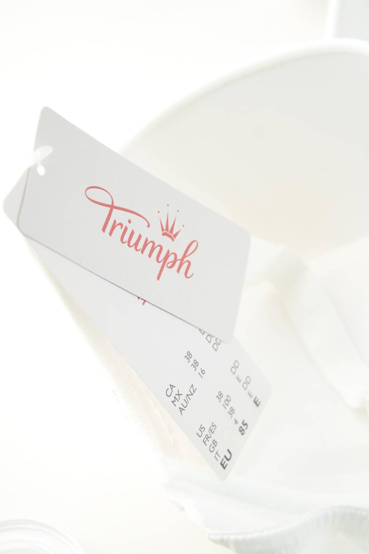 Сутиен Triumph3 - Contour.bg Сутиен Triumph3