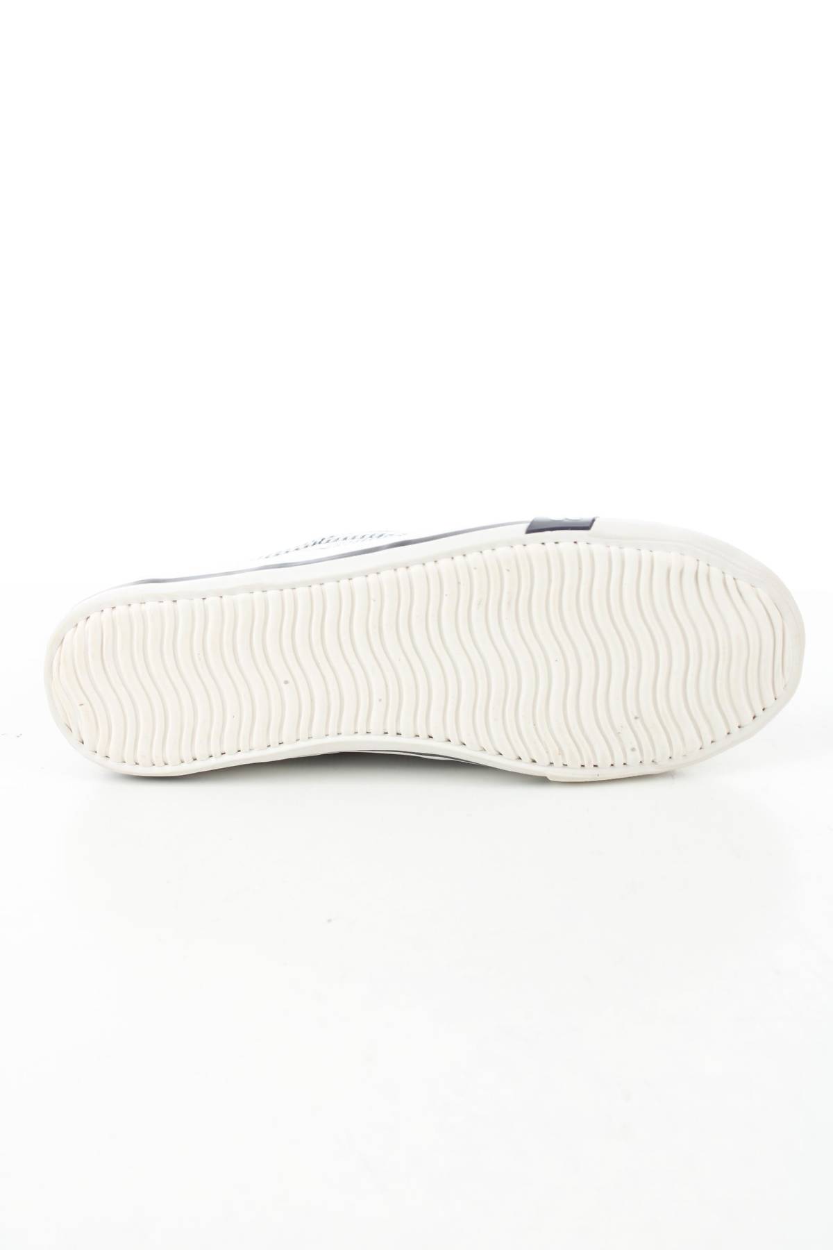Sneakers Le Temps Des Cerises4
