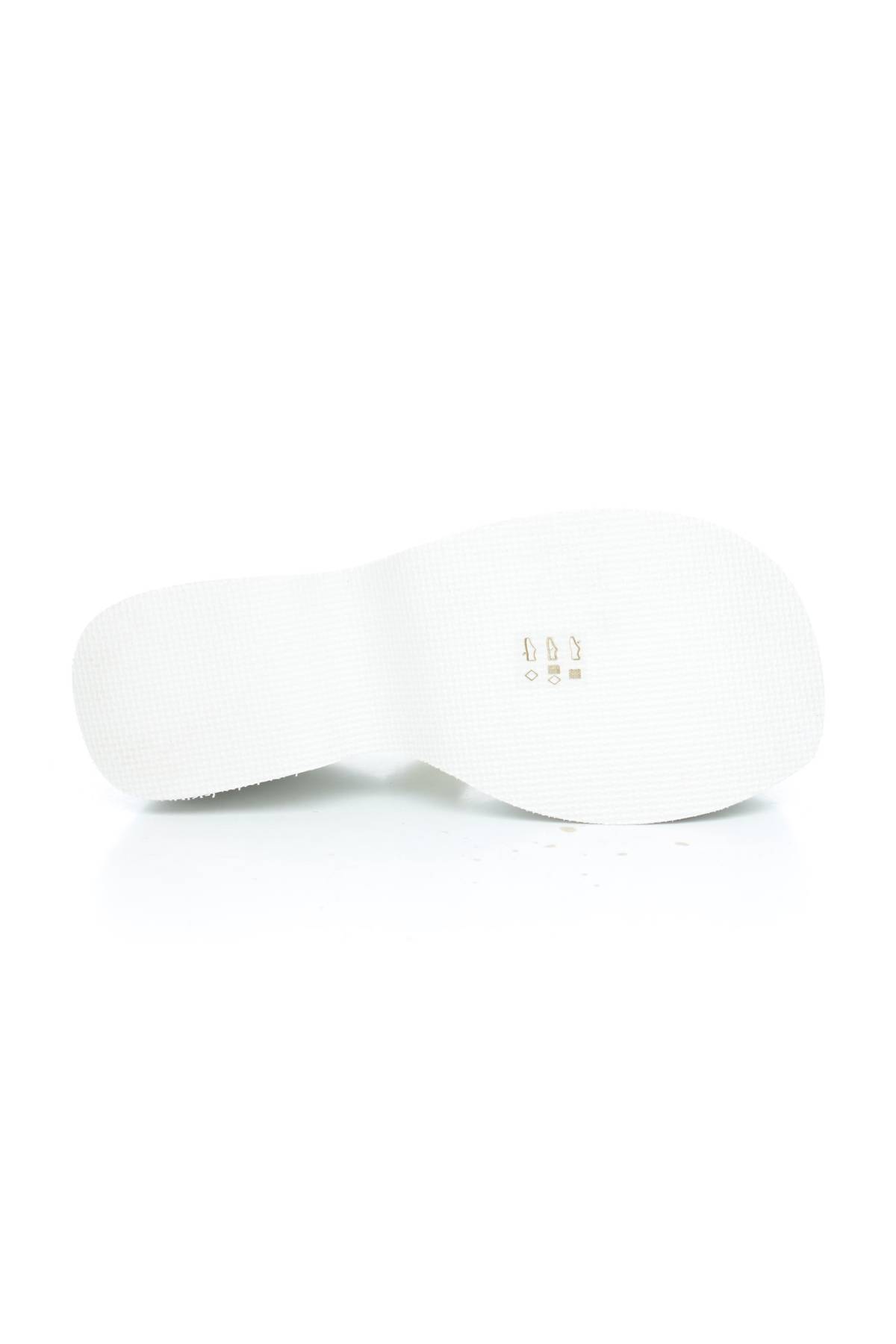 Чехли Steve Madden4 - Contour.bg Чехли Steve Madden4