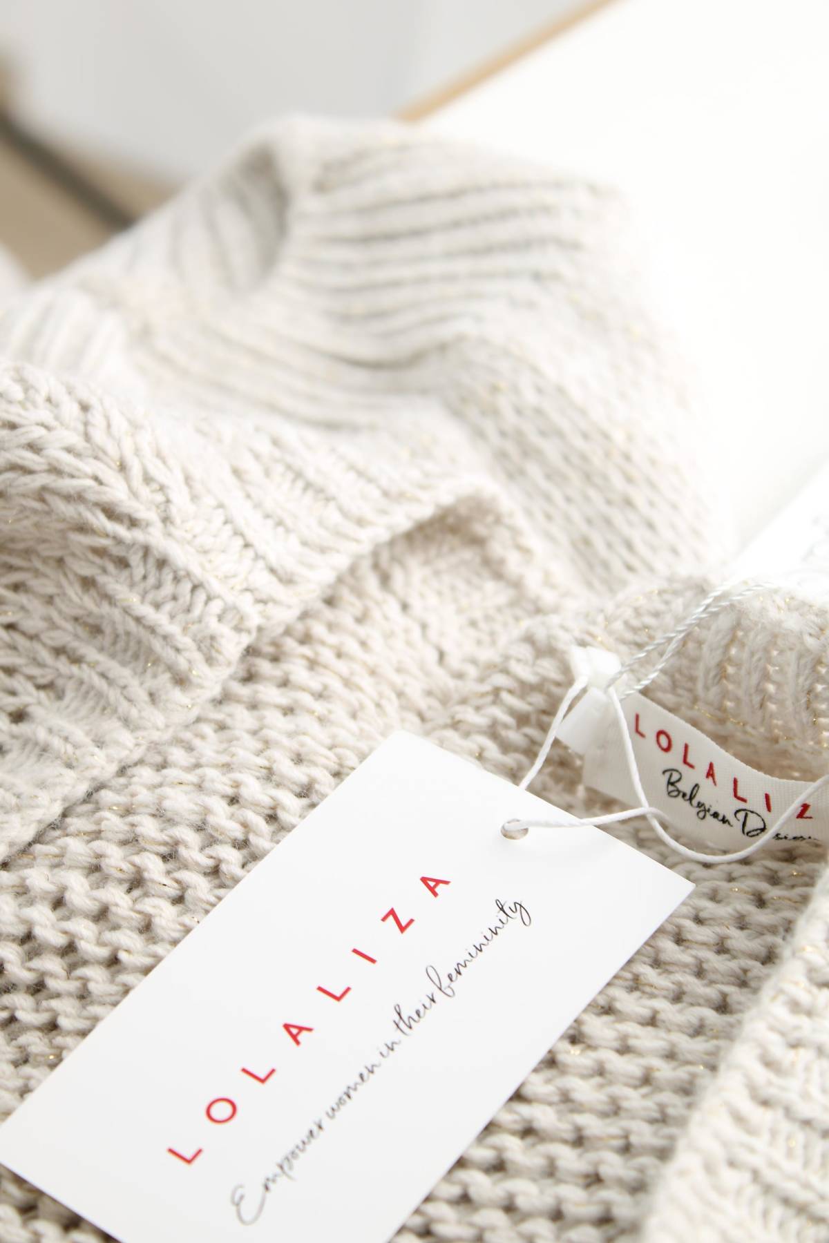 Γυναικείο πουλόβερ Lola Liza3 - Contourshop.gr Γυναικείο πουλόβερ Lola Liza3