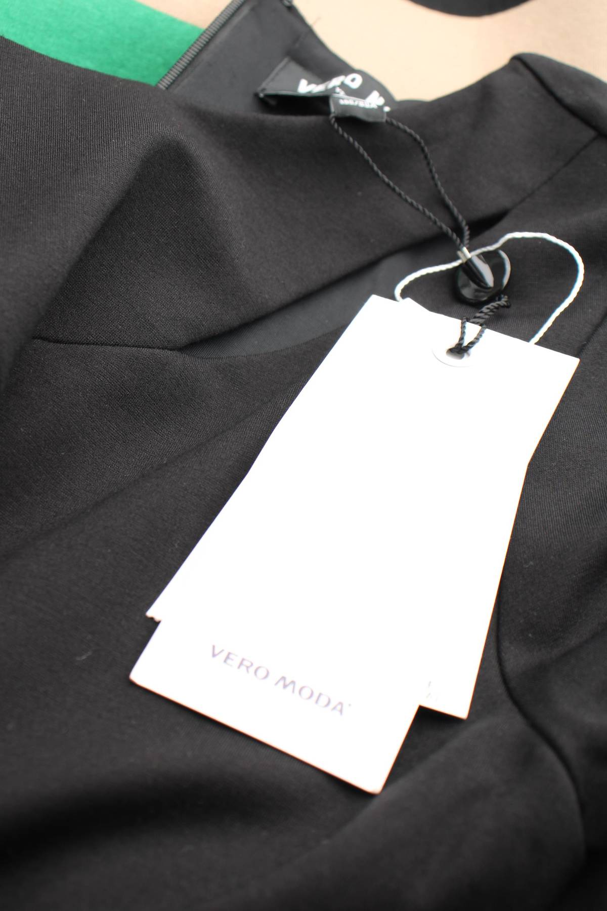 Рокля Vero Moda3 - Contour.bg Рокля Vero Moda3