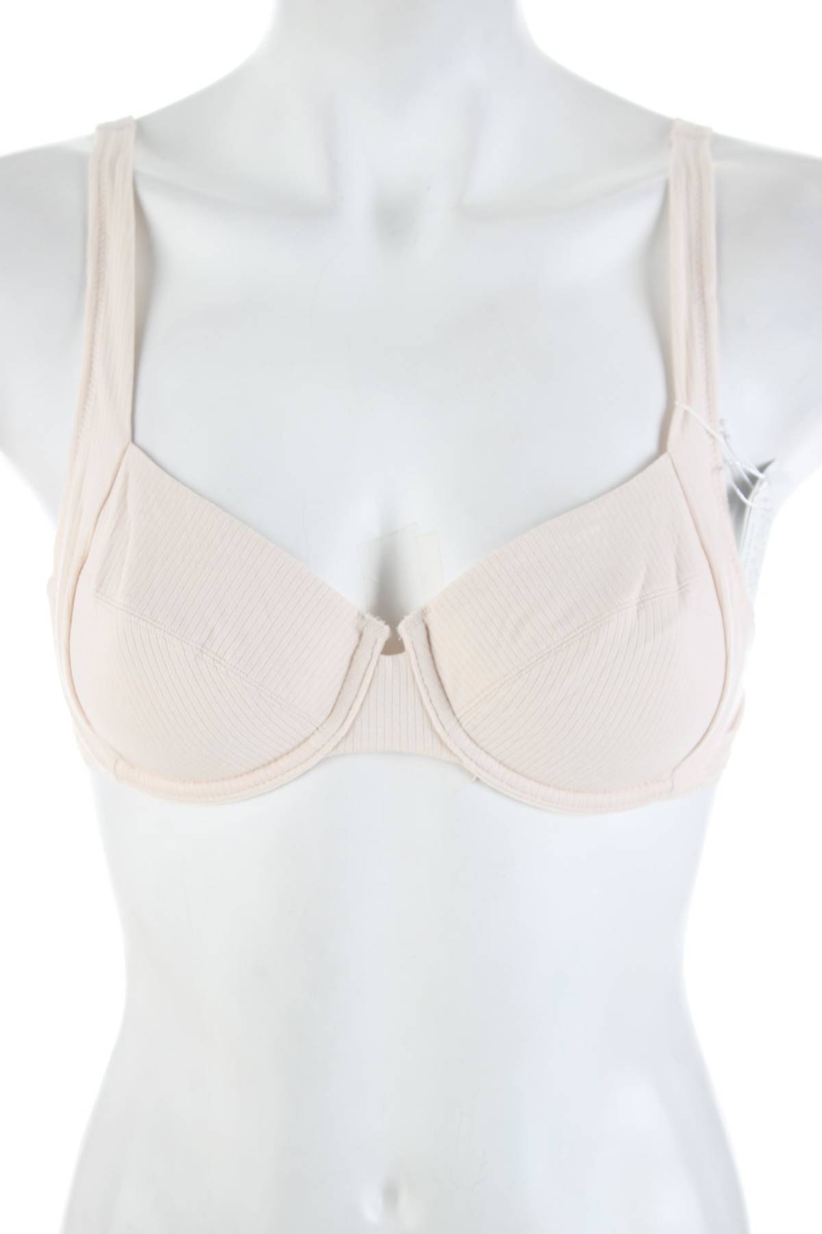 Сутиен Triumph1 - Contour.bg Сутиен Triumph1