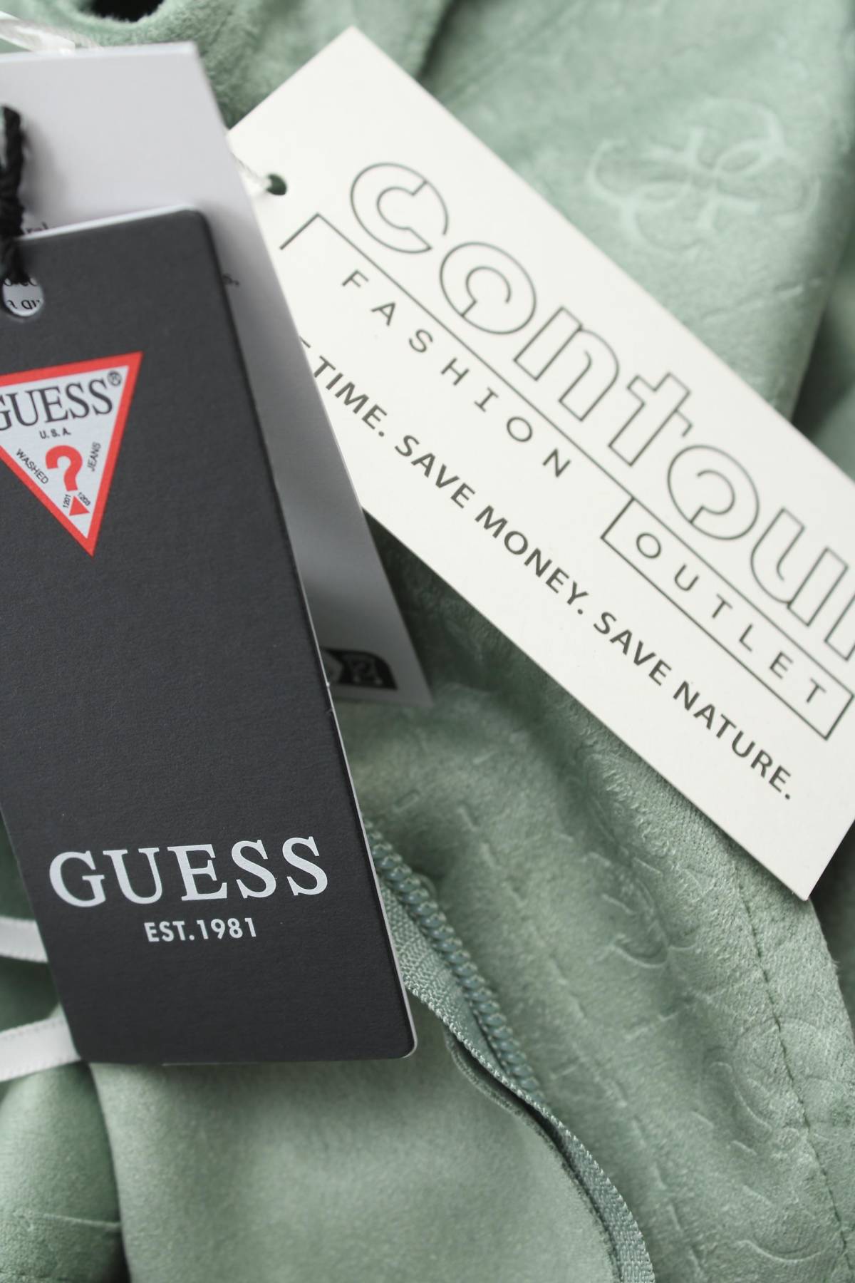 Рокля Guess3