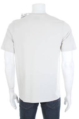 Мъжка тениска Jack & Jones2