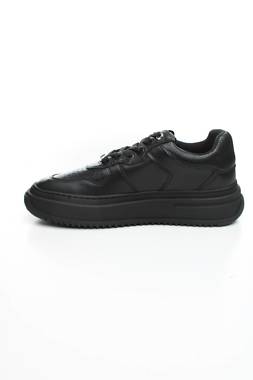 Мъжки обувки Steve Madden2