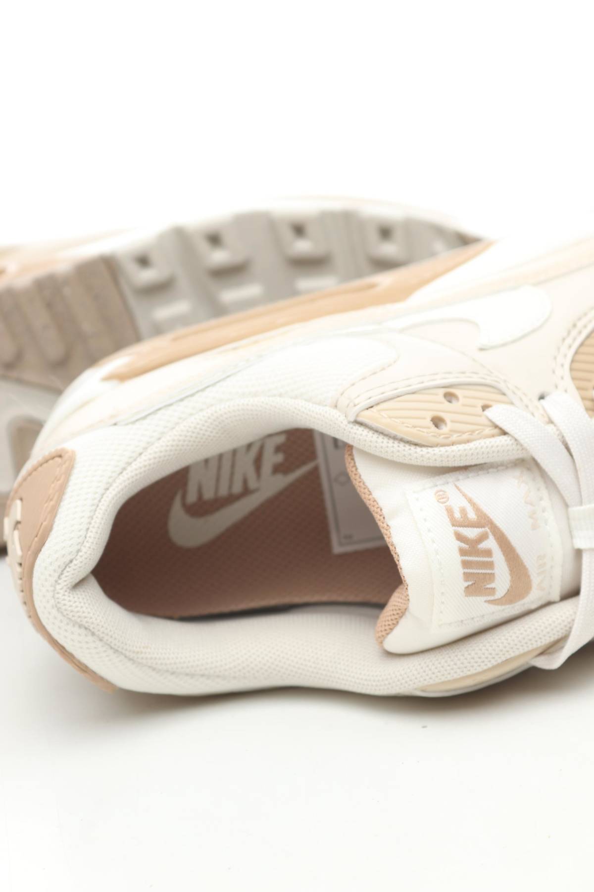 Маратонки Nike Air Max5 - Contour.bg Маратонки Nike Air Max5